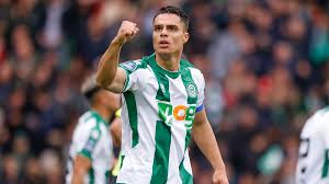 展现出成熟 展现出成熟